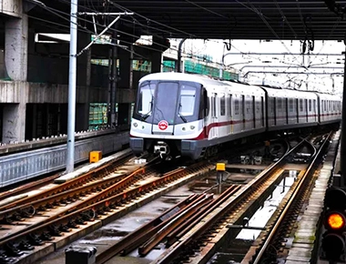 ''Shanghai Metro'' neden sık sık trend oluyor?